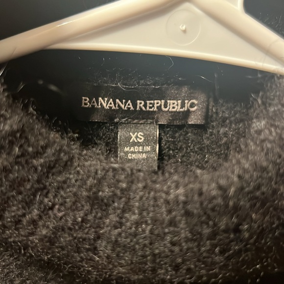 Banana Republic Wool Sweater - Picture 2 of 5
